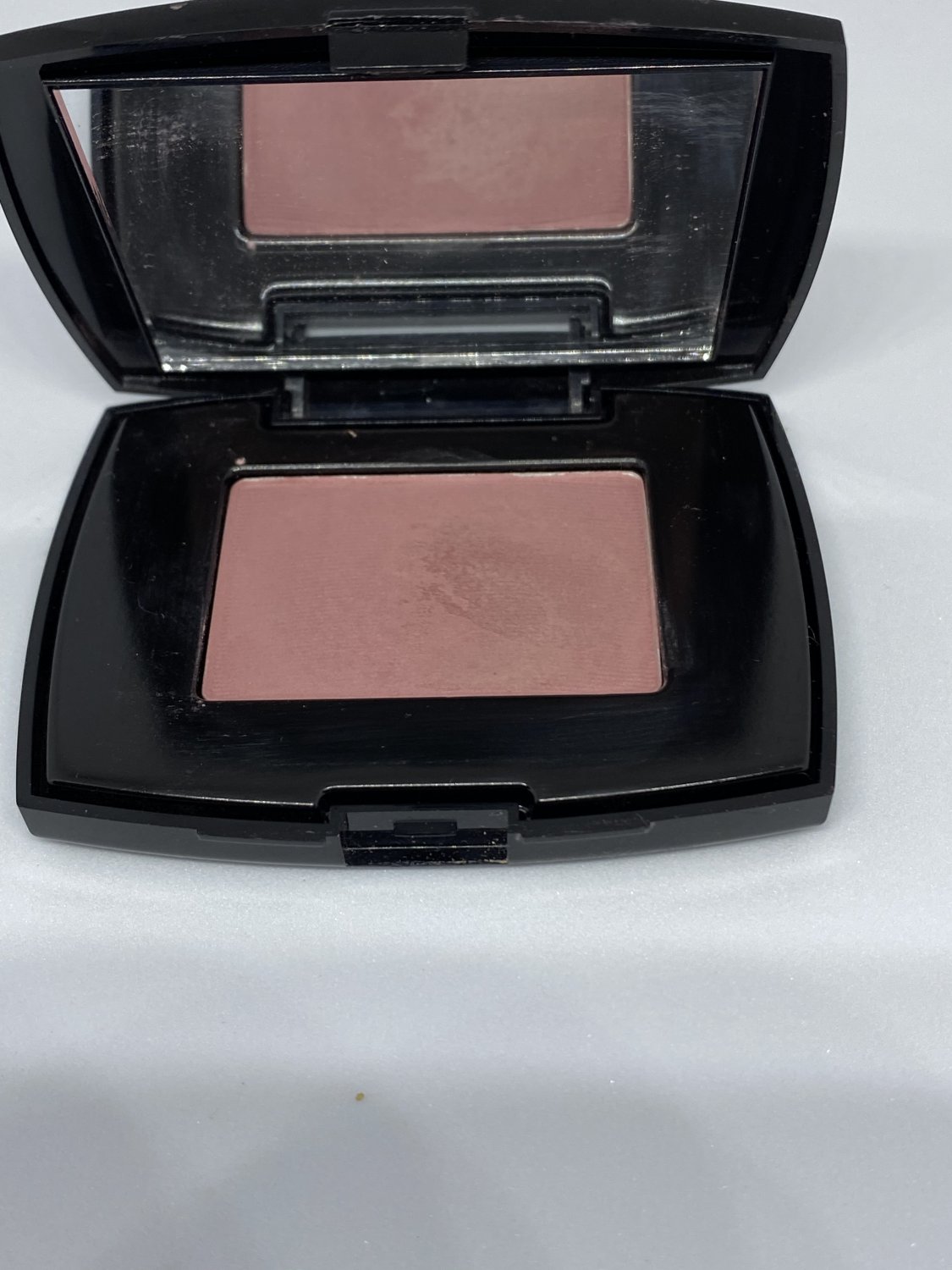 Blush Subtil OilFree Powder Blush Aplum Travel Size