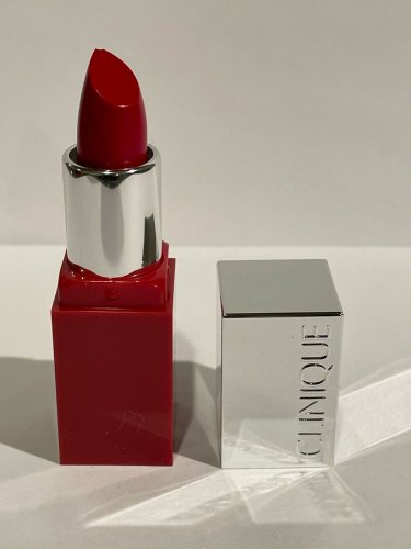 Clinique Pop Matte Lip Colour + Primer #11 Peppermint Pop travel size lipstick lip color