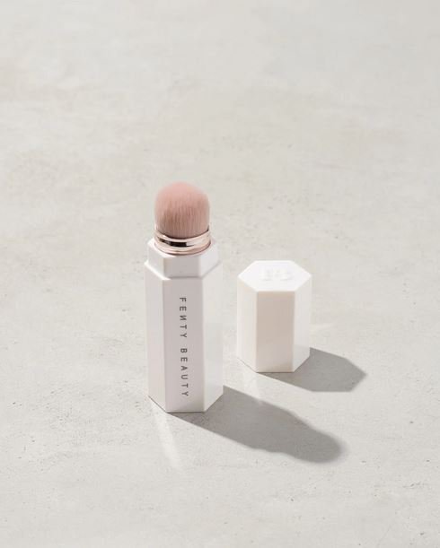 Fenty Beauty By Rihanna Portable Contour And Concealer Brush 150