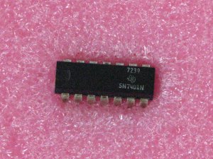 SN7401N NAND; 2-Input  Logic Gates IC