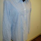 XL Old Navy Blue and White Button Down Shirt