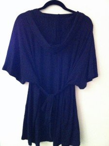 Small/Petite Gap Body Black Top w/Hoodie