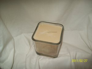 Square Candle Vanilla Bake