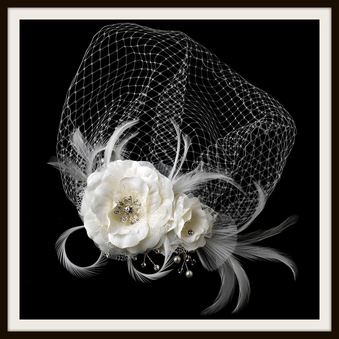 Beautiful Feather Fascinator And Bird Cage Face Veil Comb 755 White Or