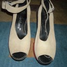 VINTAGE PROJECTIONs PLATFORM Heels Size 8 1/2 Beige,red and purple