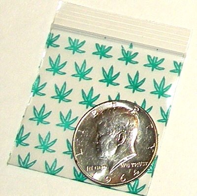 200 Green Leaves 2 x 2" Small Ziplock Bags