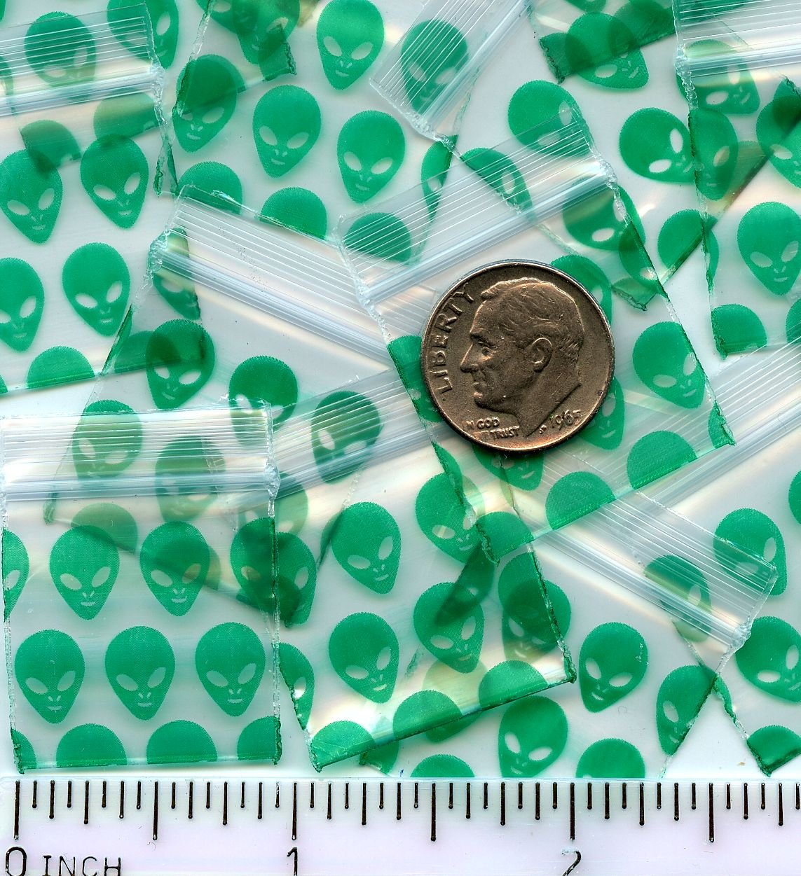 100 Green Aliens Apple baggies 1 x 1" Mini Zip Bags 1010