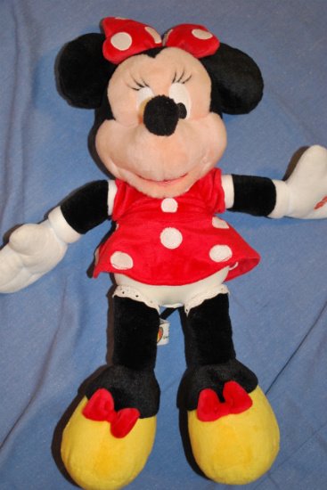 minnie mouse talking plush