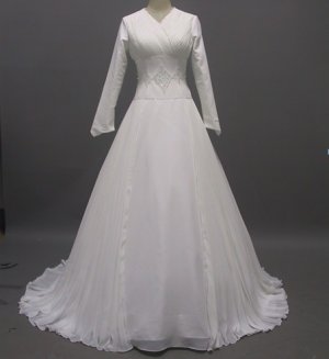 Free shipping long sleeve and high neckline wedding gown ER34