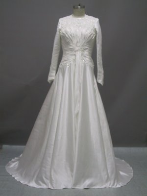 Free shipping long sleeve and high neckline wedding dress ER44