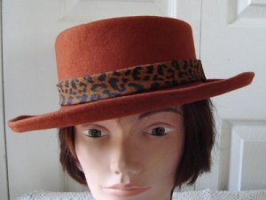 Vintage Rust Felt Women Hat Medium Georgette