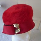 Vintage Red Wool Fur Felt & Brooche 6 5/8 Small Vintage Red Wool Fur Felt & Brooche 6 5/8 Small