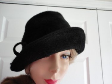 Vintage Black Genuine Beaver  Felt Women  Hat XS 21 inches 60s