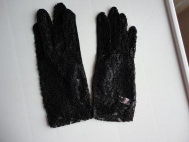 Vintage  Black Lace/Mesh Nylon? Women Gloves Size 6&Acirc;&frac12;? Lenght 8&Acirc;&frac14; Inches Japan 60s