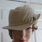 Vintage Beige Wool Felt /Huge Ostrich Feather Women Hat Small 21½" Georgette CA