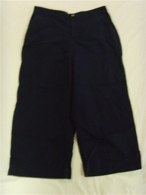 Women's Size Medium Petite Sag Harbor Capri Pants