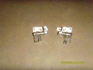 Dell Studio 1535 Left & Right LCD Hinges
