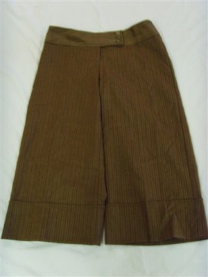 Junior's Size 7 No Boundaries Stretch Capri Pants