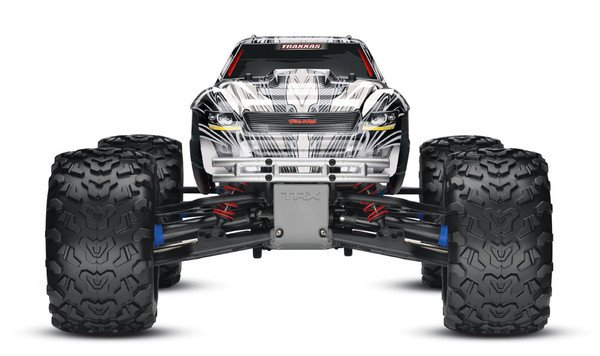 nitro traxxas maxx