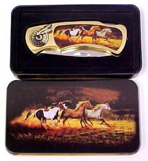 Horses Knife in Metal Tin
