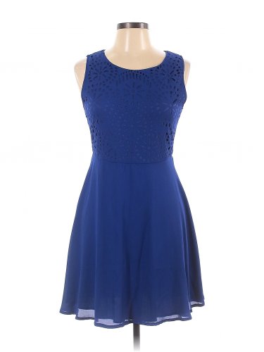Ladies Dress, Size Large