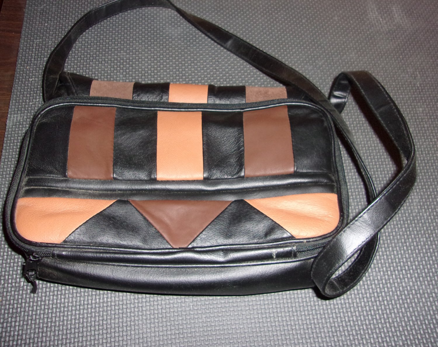 shoulder bag with multiple compartments