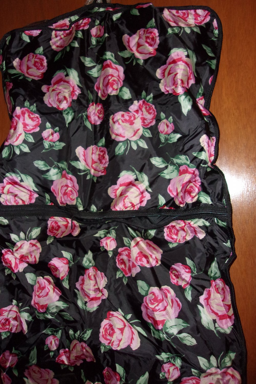 Avon Rose Floral Travel Garment Bag