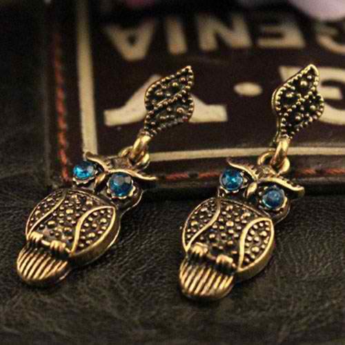 Vintage Cute Owl Shaped Ear Studs Earrings