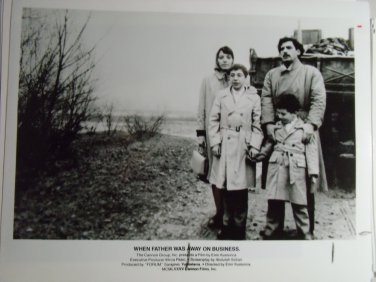 When Father Was Away on Business 1985 photo 8x10 parents and 2 kids truck