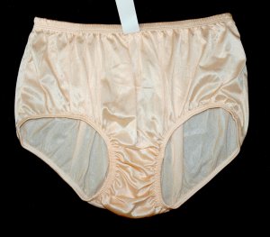 NWT. VINTAGE STYLE BRIEFS NYLON PANTIES, WOMEN'S HIP 40-42, ORANGE, SOFT PANTY