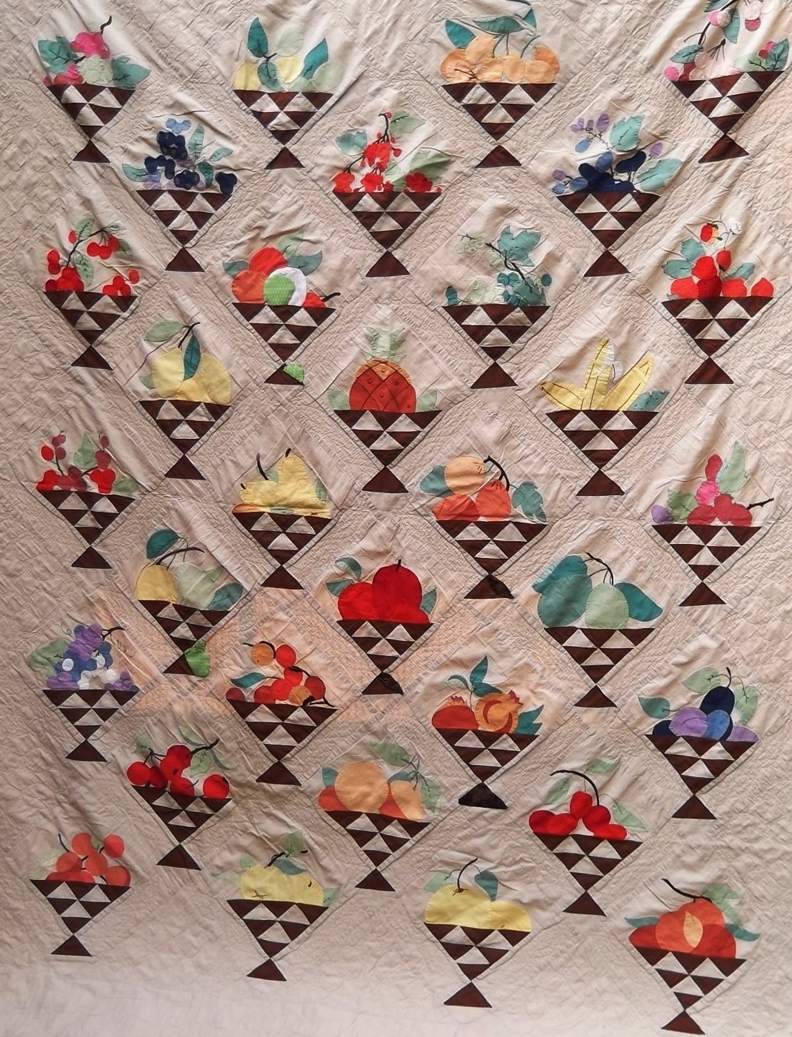 McKim 1930's newspaper Fruit Basket quilt pattern applique & patchwork