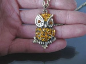 Swarovski Crystal Owl Necklace BZ12
