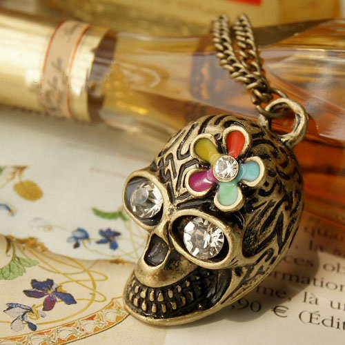 Skull necklace