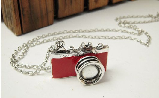 Retro style camera necklace, Red