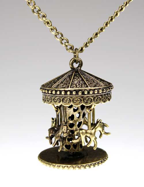 Retro Rotation Trojan necklace