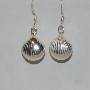 Sterling Silver Puffed SeaShell dangle earrings