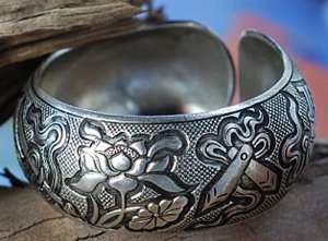 Tibetan Silver Eight Immortals Bangle