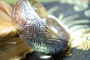 Tibetan Silver Flower Bangle