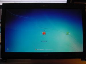 GENUINE ASUS U43F-BBA5 2.4GHz 4GB 640GB 14" PLEASE READ BELOW