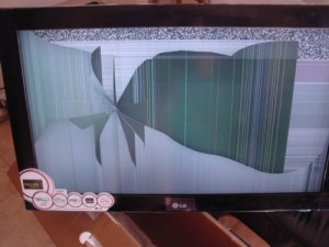 LG 32LD450 32" 1080p HD LCD TELEVISION DEFECTIVE PLEASE READ BELOW