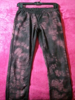 Black And Red "Jeggings"