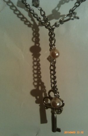 Key Pendant Chain Necklace