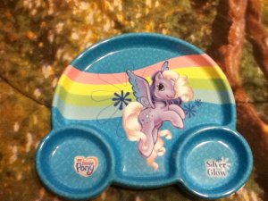 Children's plates Set of Four Silver Glow