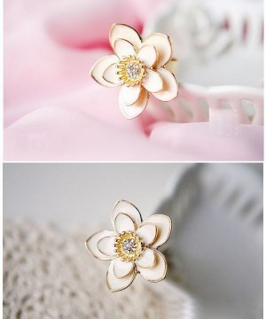 Five petal flower RHINESTONE Ring