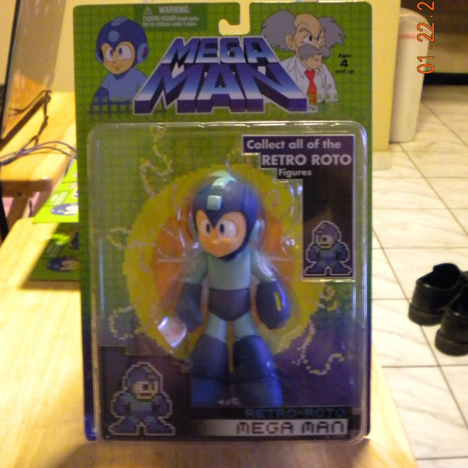 Jazwares Mega Man Retro Roto Mega Man Figure