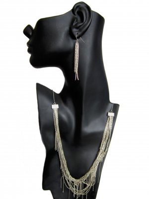 Silver Lining: Seamless Multi-chain Vintage-inspired Necklace Earrings Set