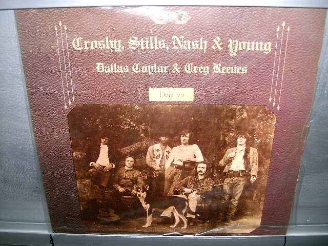 CROSBY,STILLS,NASH & YOUNG déjà vu LP 1977 ROCK SEMI-NOVO MUITO RARO VINIL
