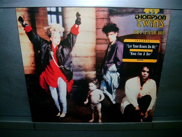THOMPSON TWINS here's to future days LP 1985 ALTERNATIVO SEMI-NOVO MUITO RARO VINIL