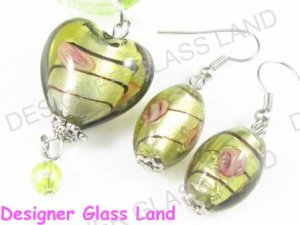 PE123F LAMPWORK GLASS TOPAZ HEART PENDANT EARRINGS SET