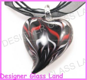 P928F LAMPWORK GLASS BLACK SWIRL HEART PENDANT NECKLACE